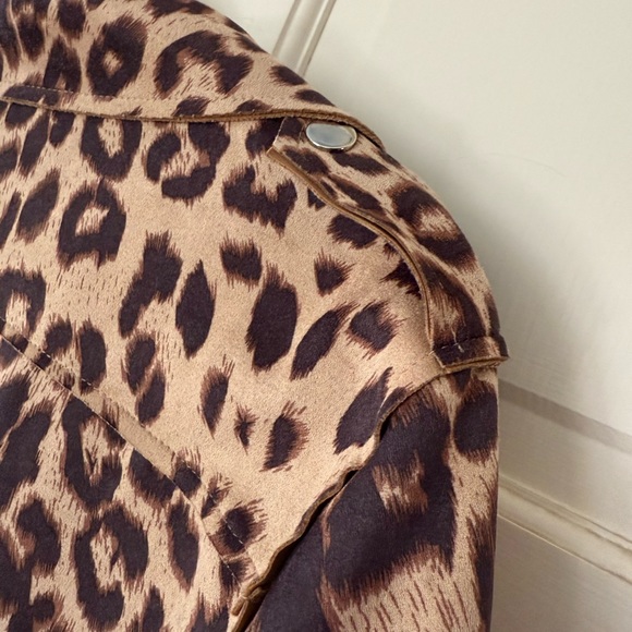 Jacket - Picture 6 of 8